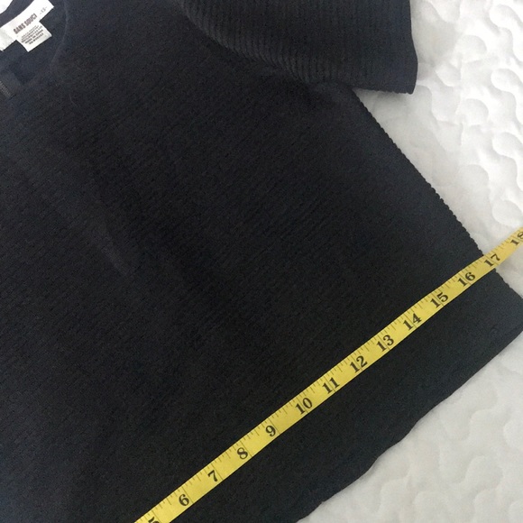 Black Top - Picture 5 of 5